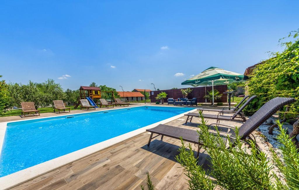 Apartments Mikulic Biograd Na Moru Exterior foto